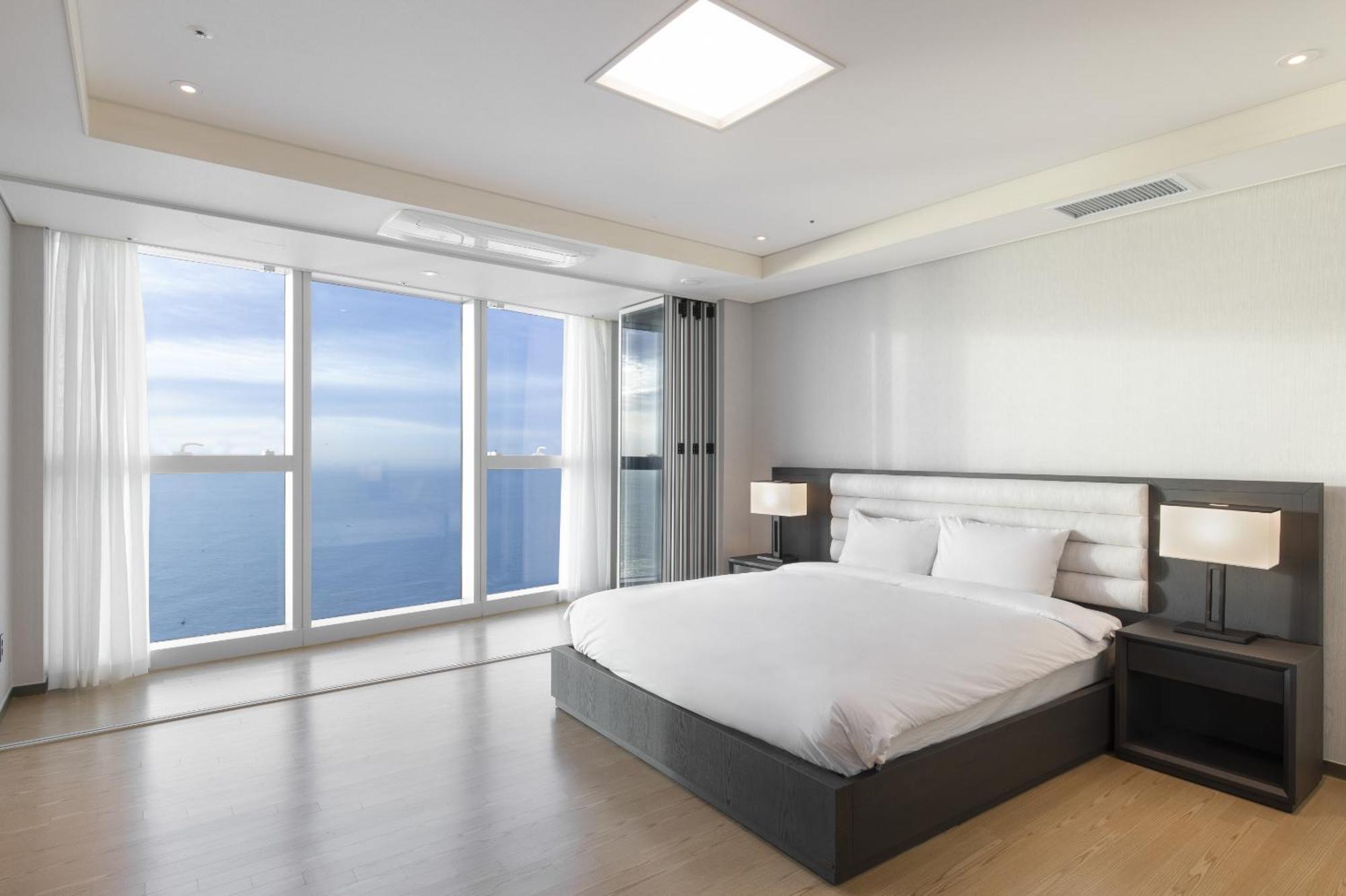 Lct Y Collection Hotel Busan