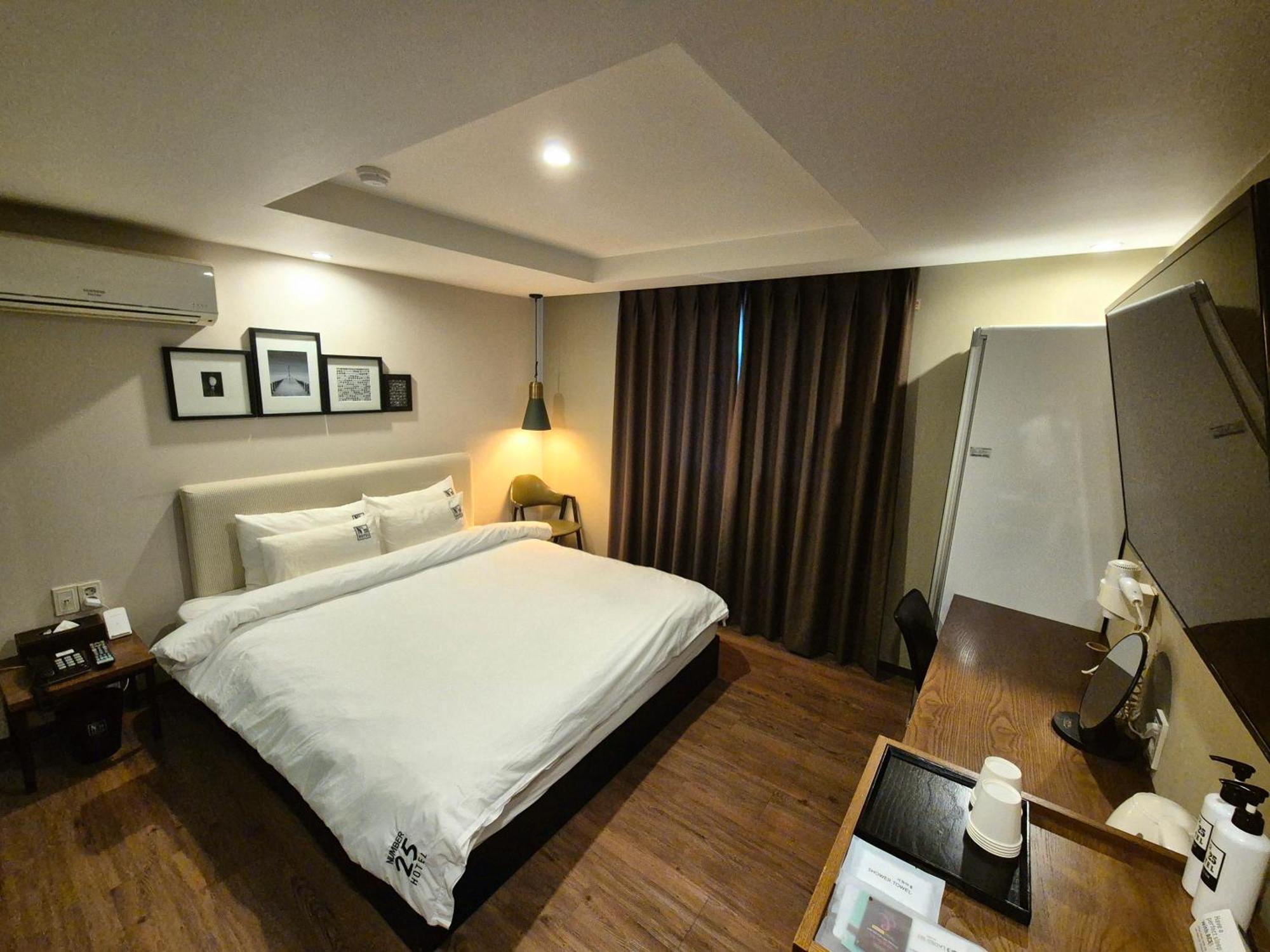 No. 25 Myeongji Oceanc Business Hotel Busan