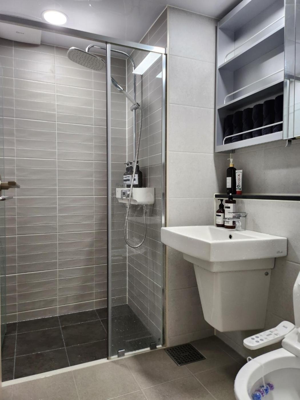 Apartment New