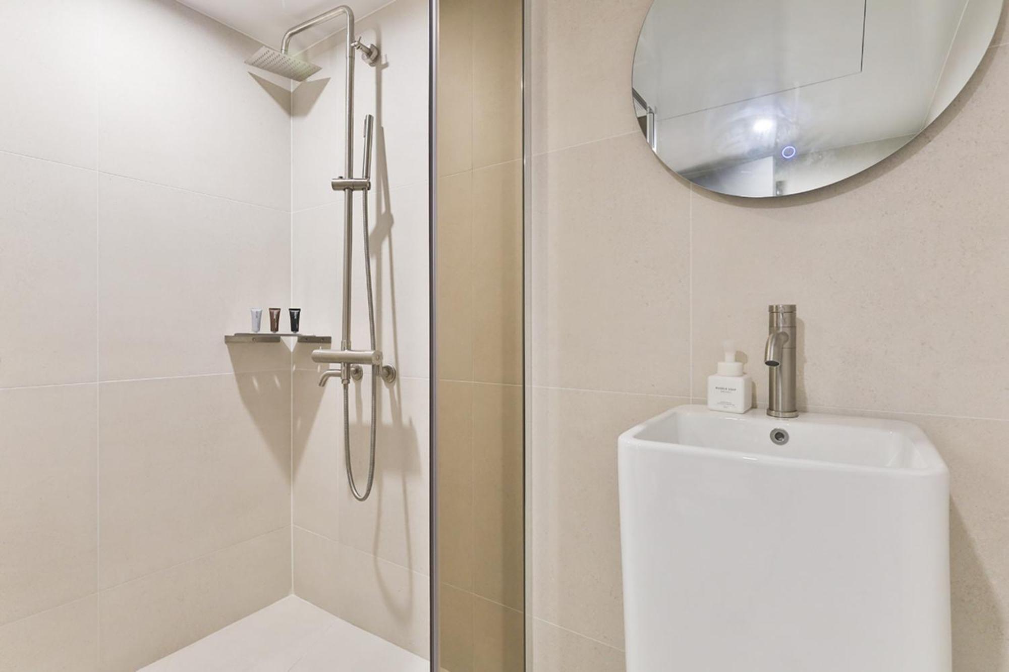 B Seomyeon Hotel