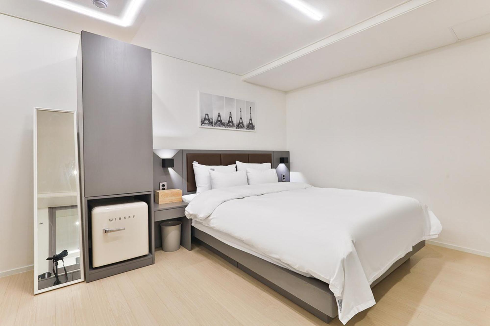 Hotel B Seomyeon *