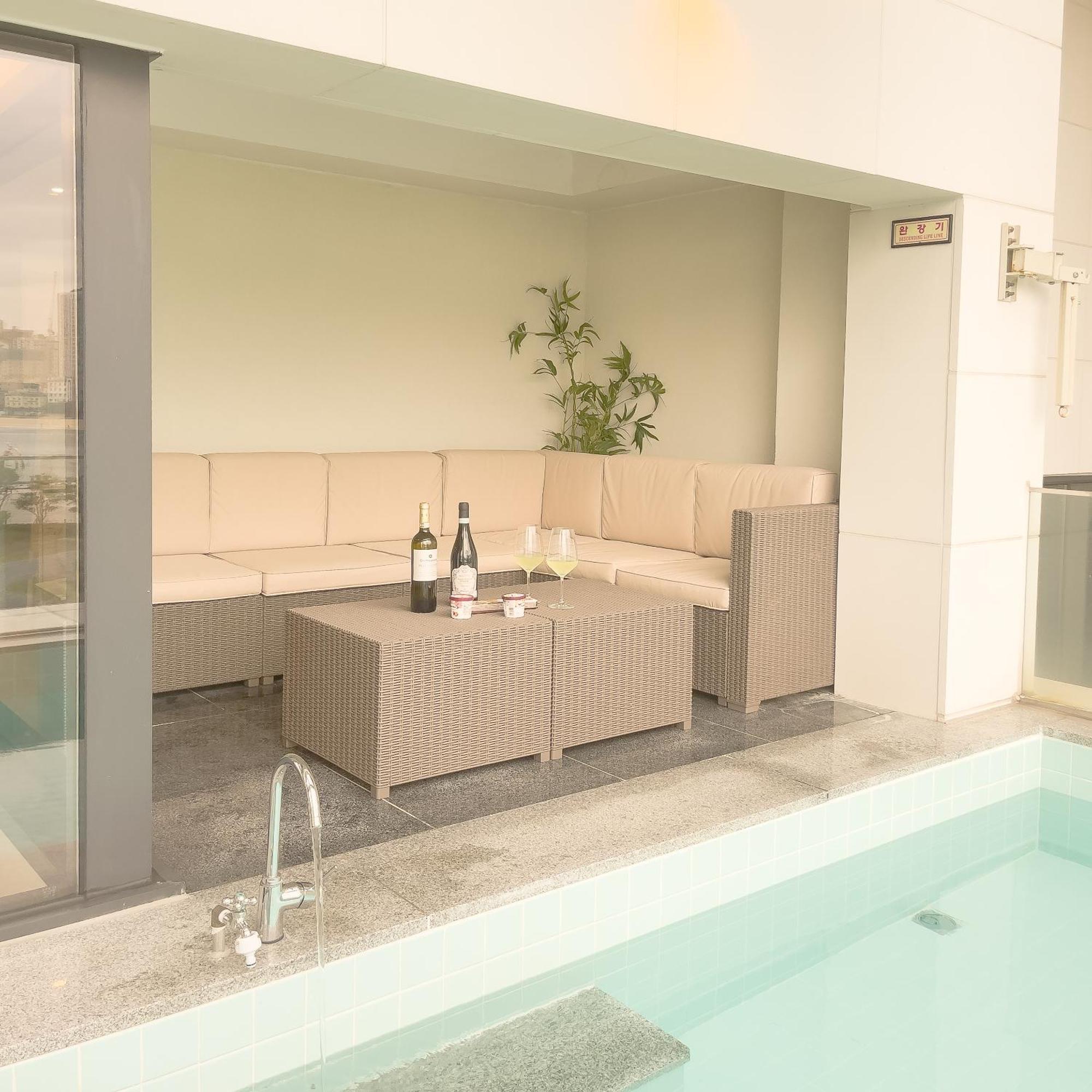 Eternal Blue Poolvilla Holiday home