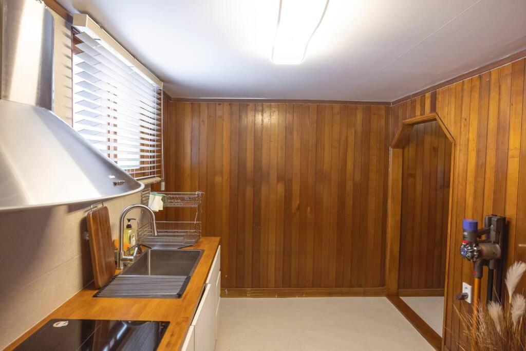 Mukeum House Apartment Busan