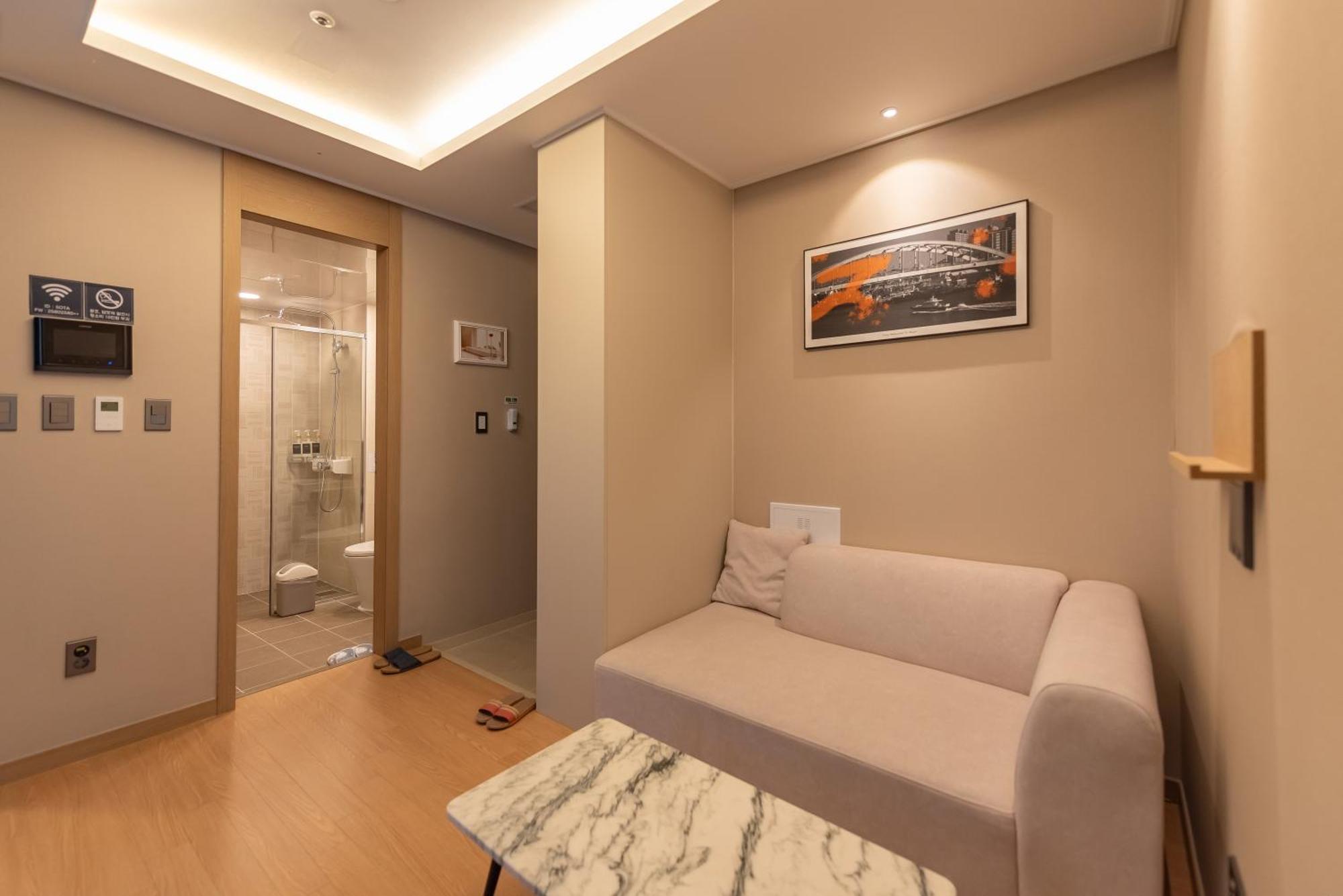 Hotel Elmomento Haeundae 3*