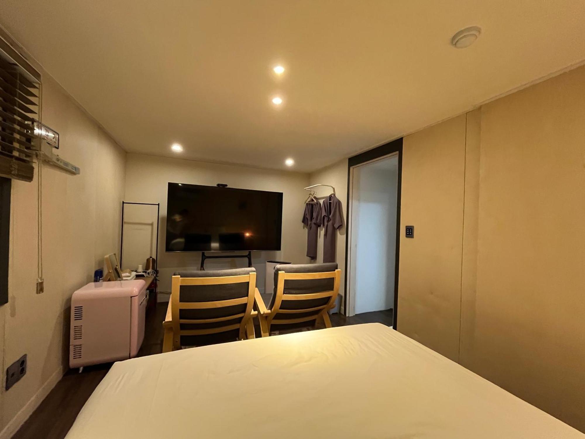 The Hit Hotel Busan