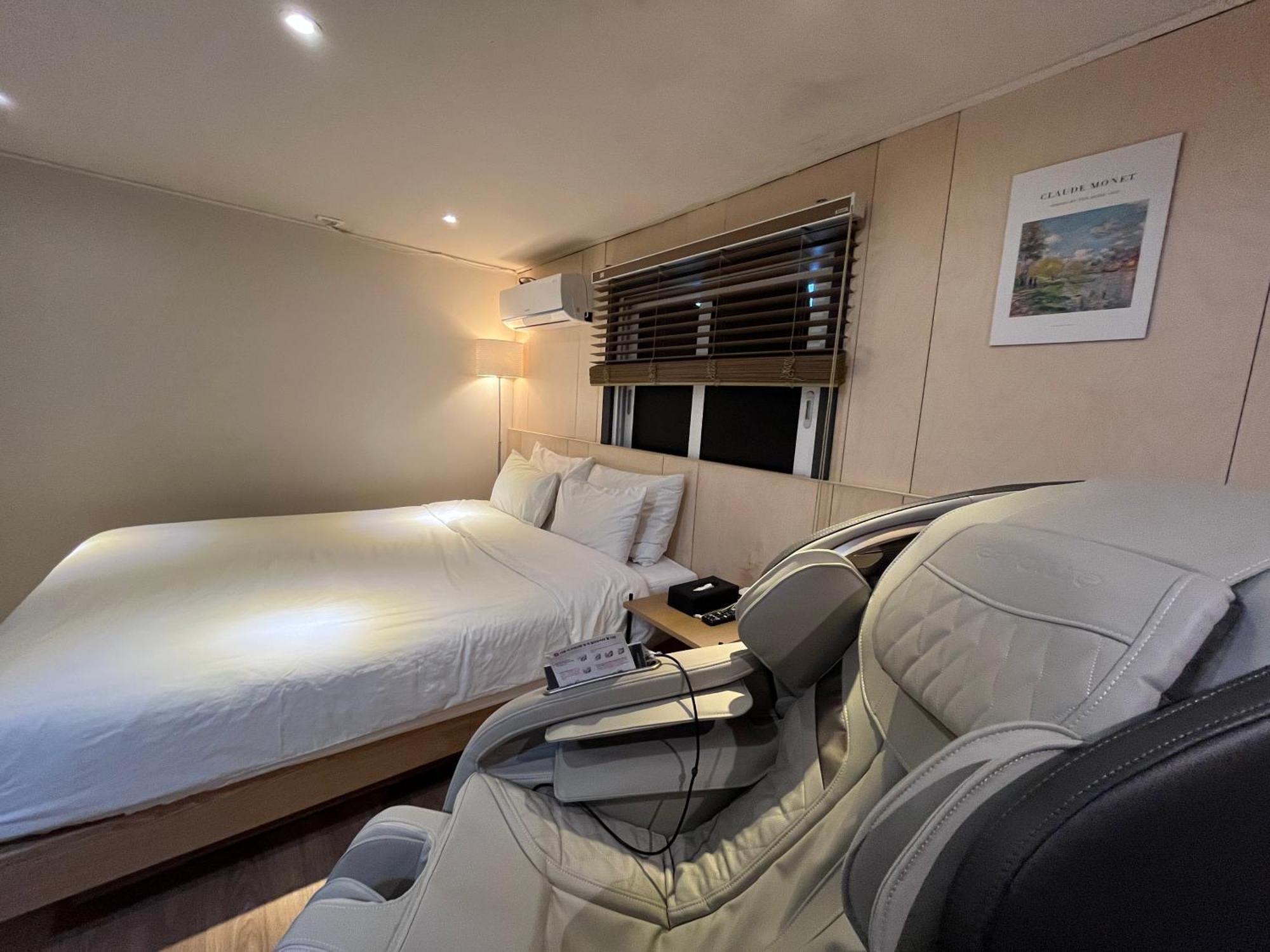 Hotel The Hit Busan