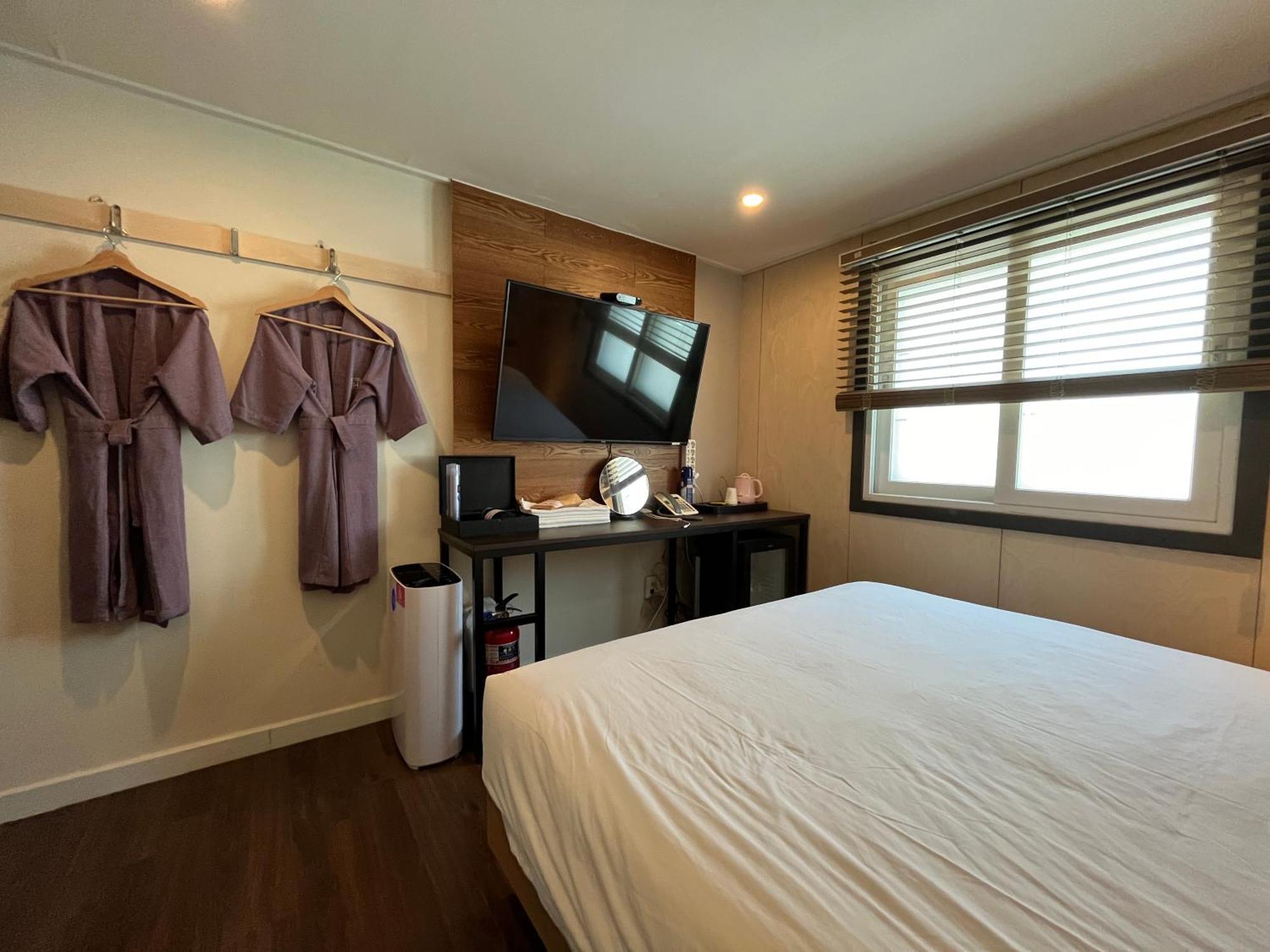 Hotel The Hit *