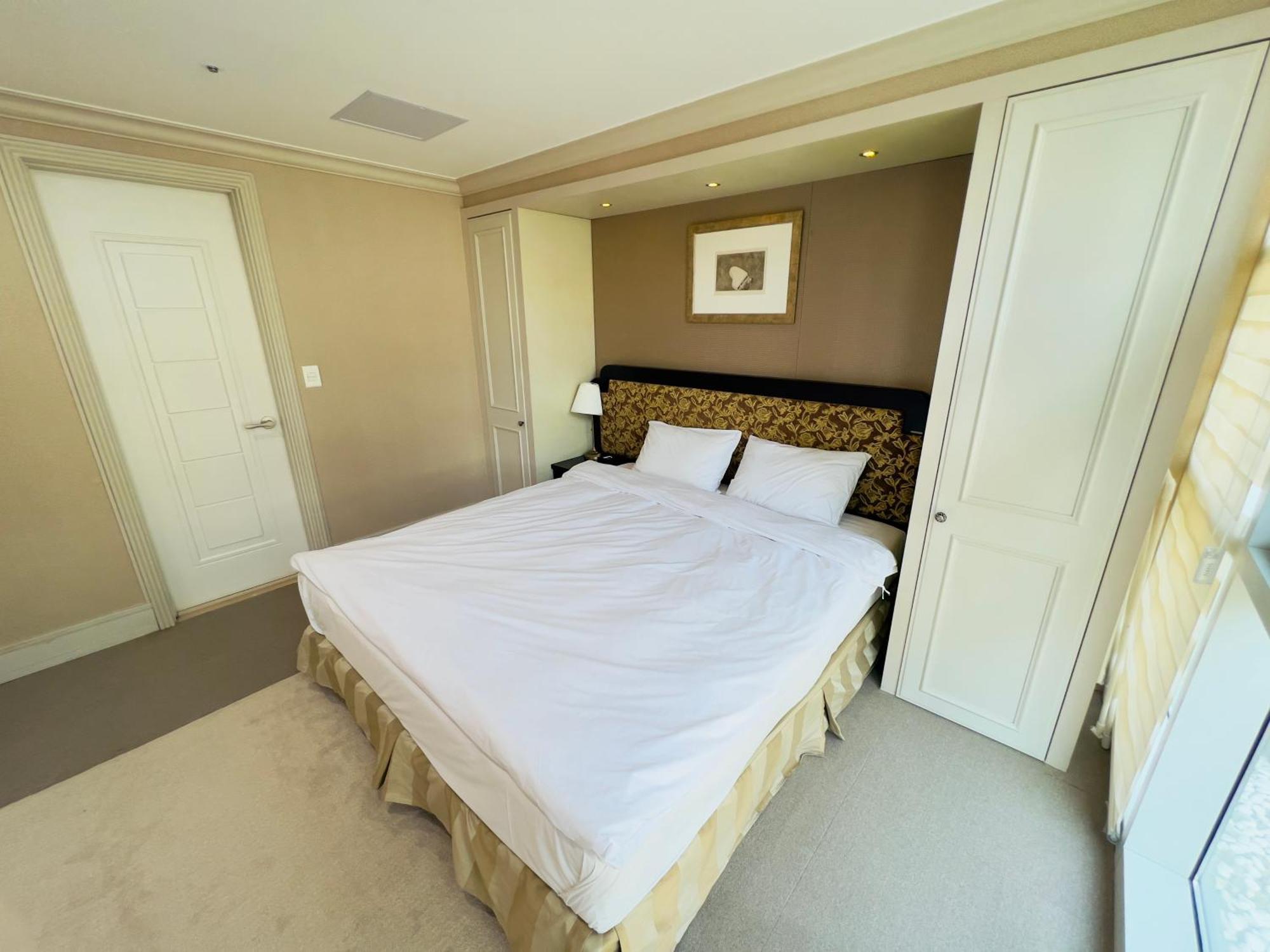 Hotel Centurn Victoria 3*