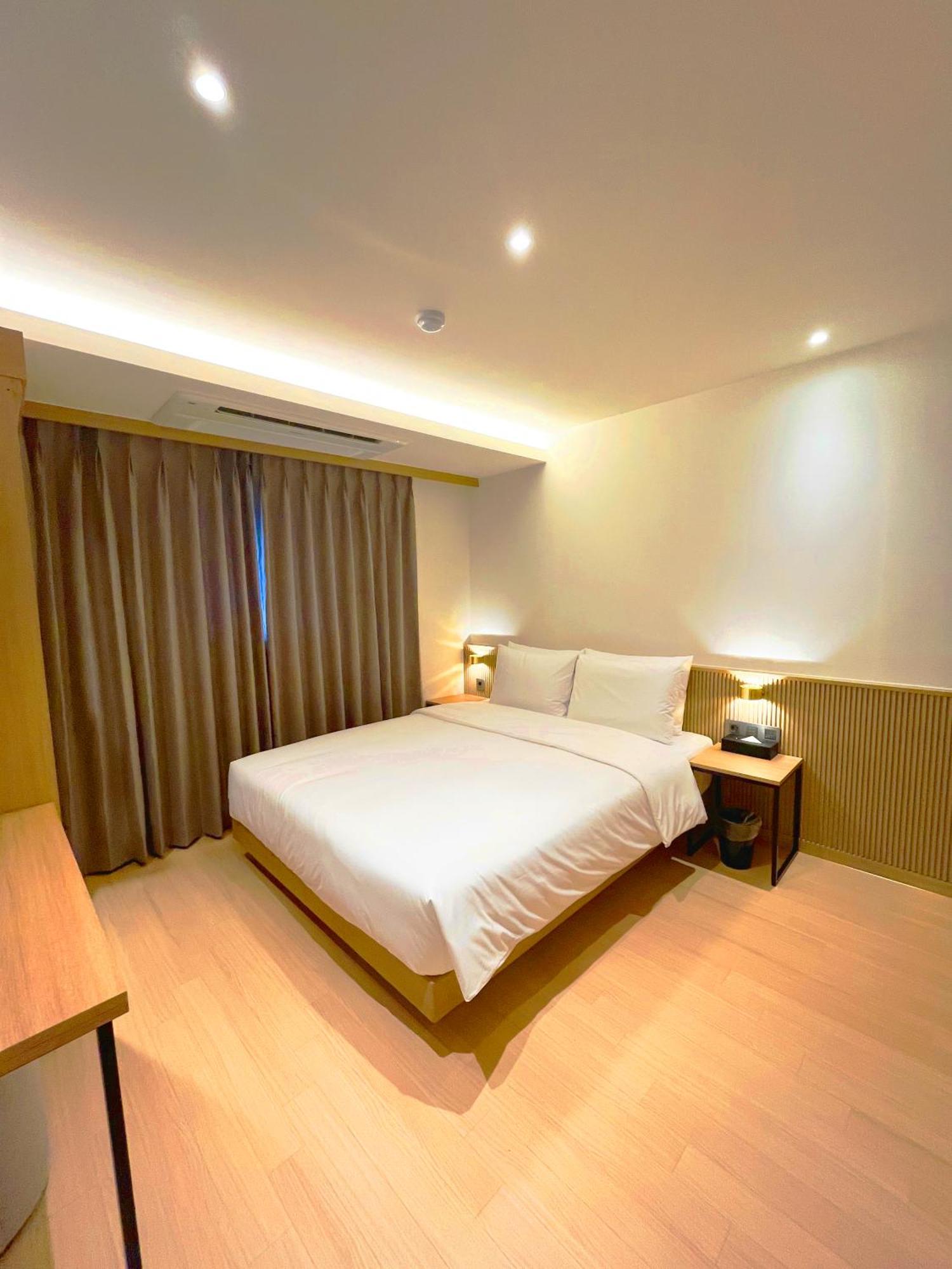 Hotel The Busan