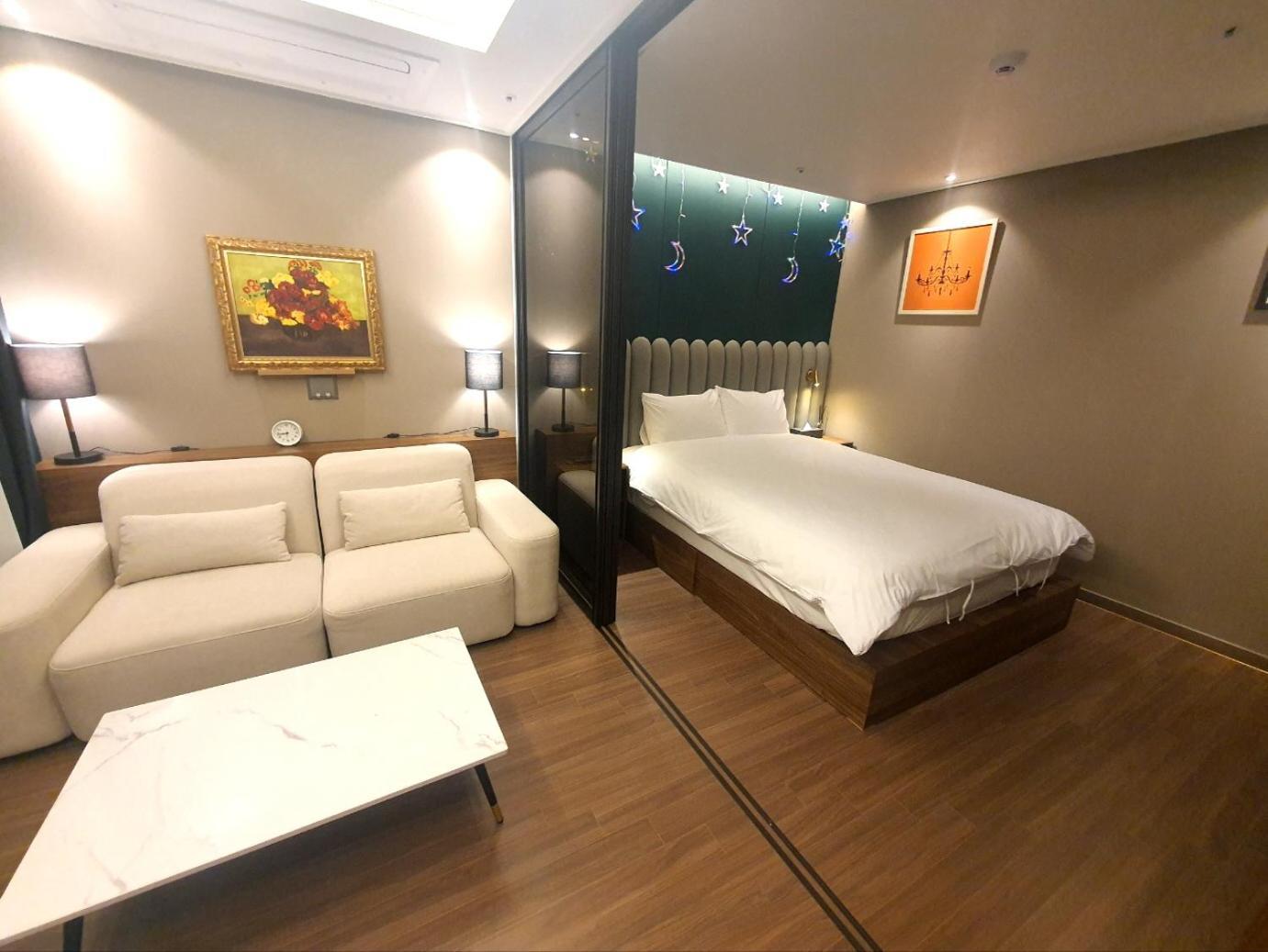 Raviens라비앙즈 Hotel *