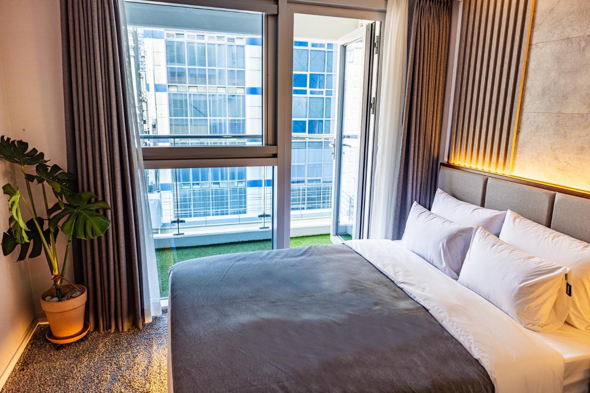 Raviens Haeundae Avenue Aparthotel Busan