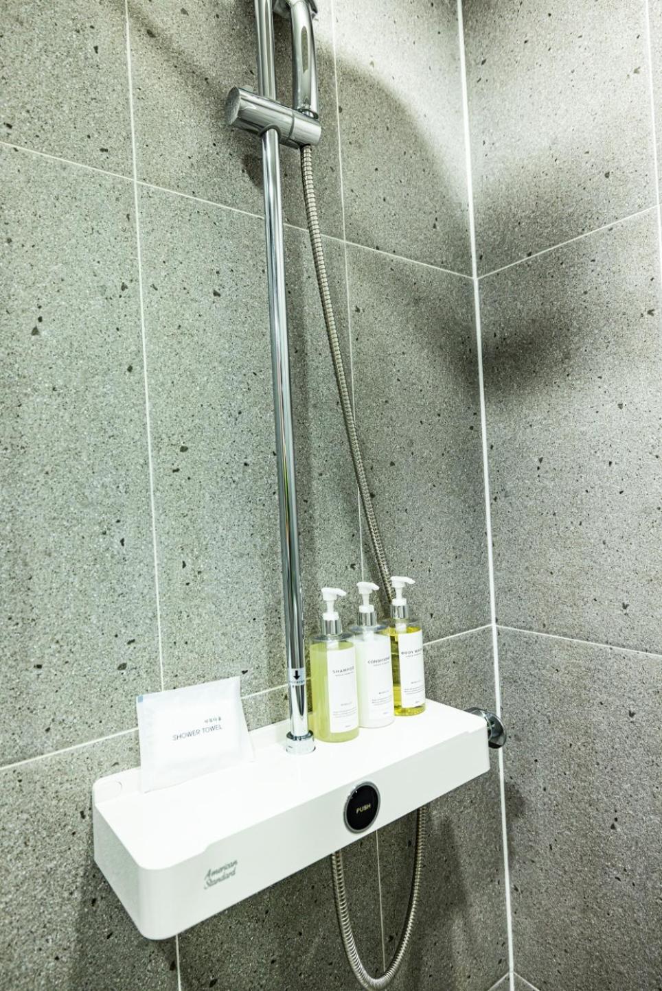 Raviens Haeundae Avenue Aparthotel Busan