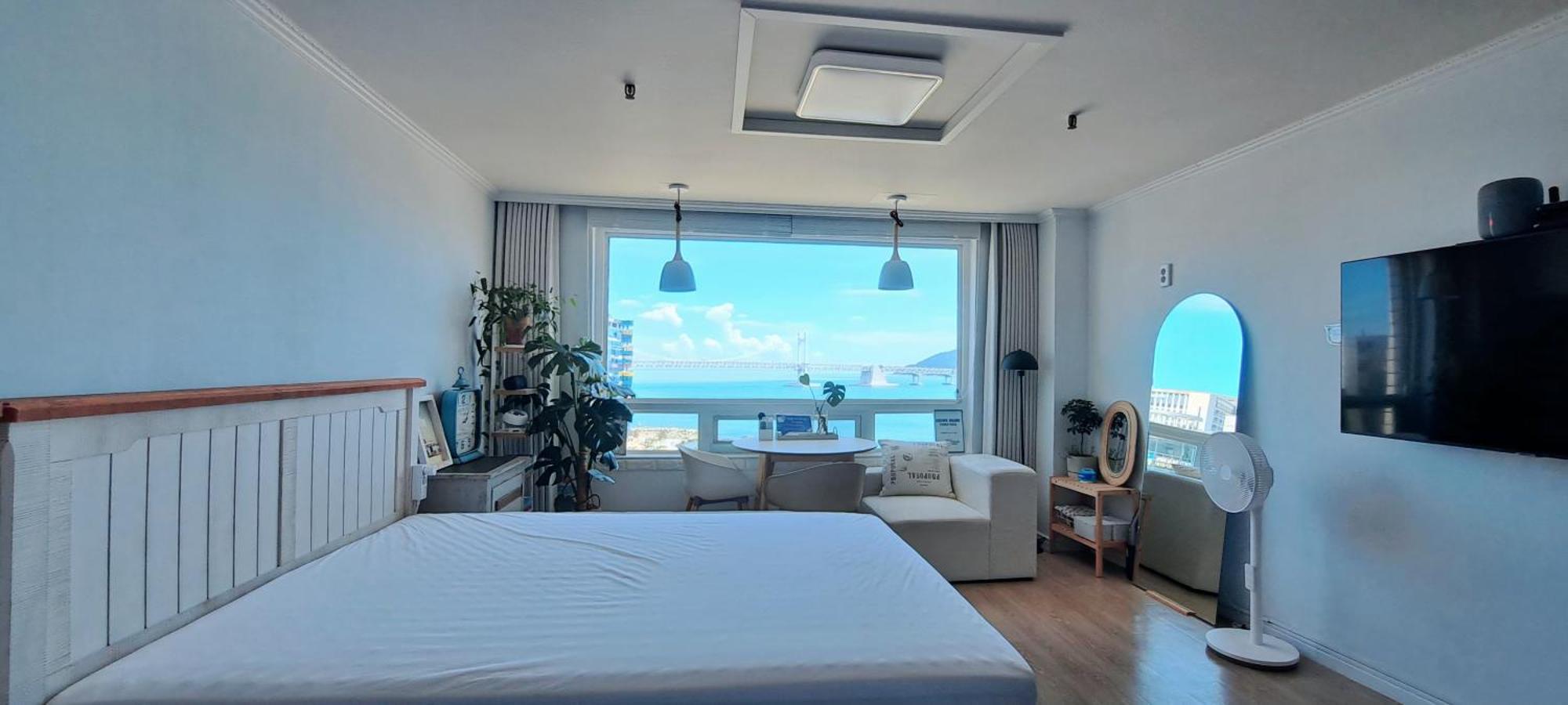 Gangali With View Of Gwangan Bridge Apartment *