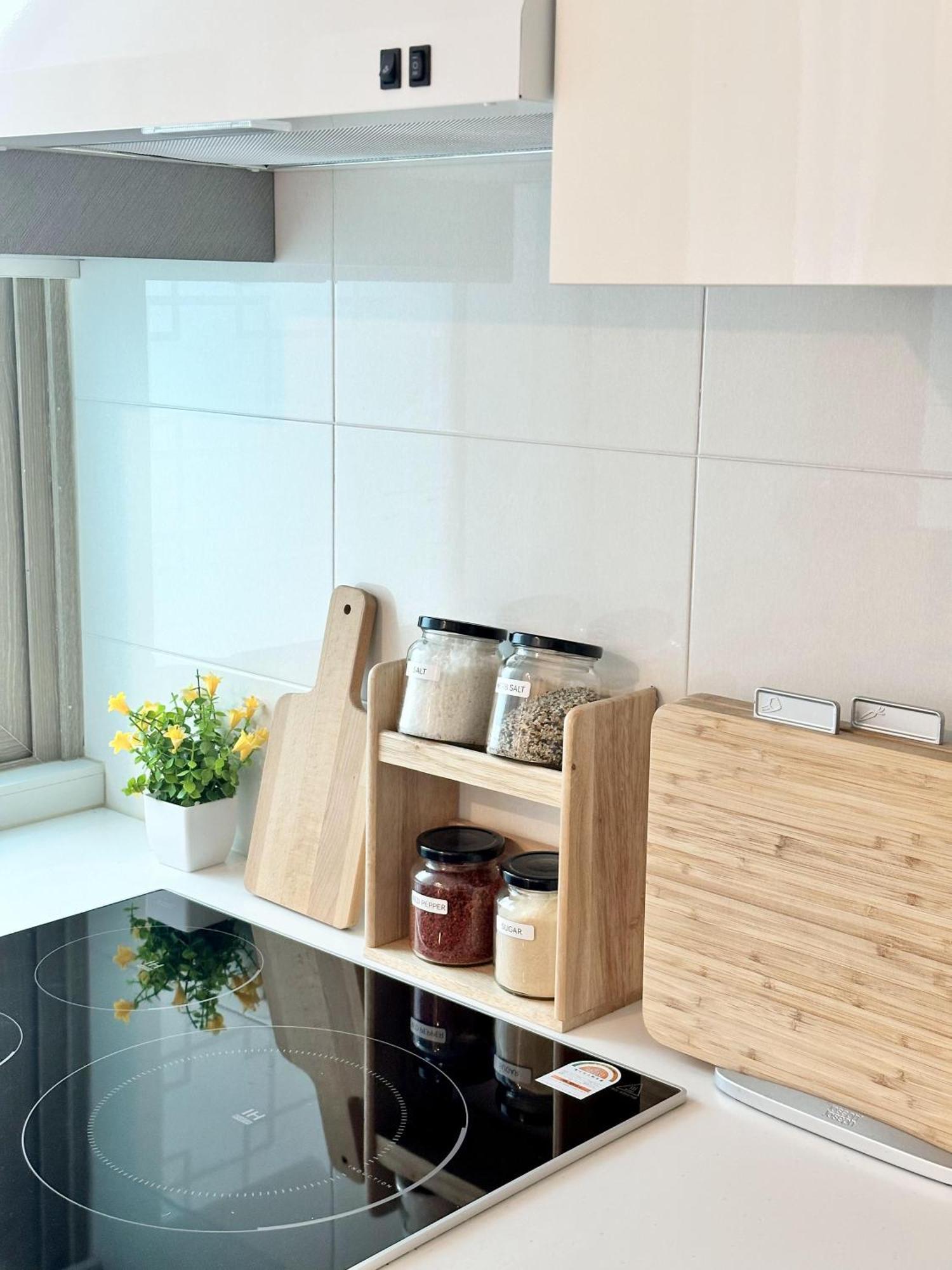Almond House, Gwang-an Apartment *