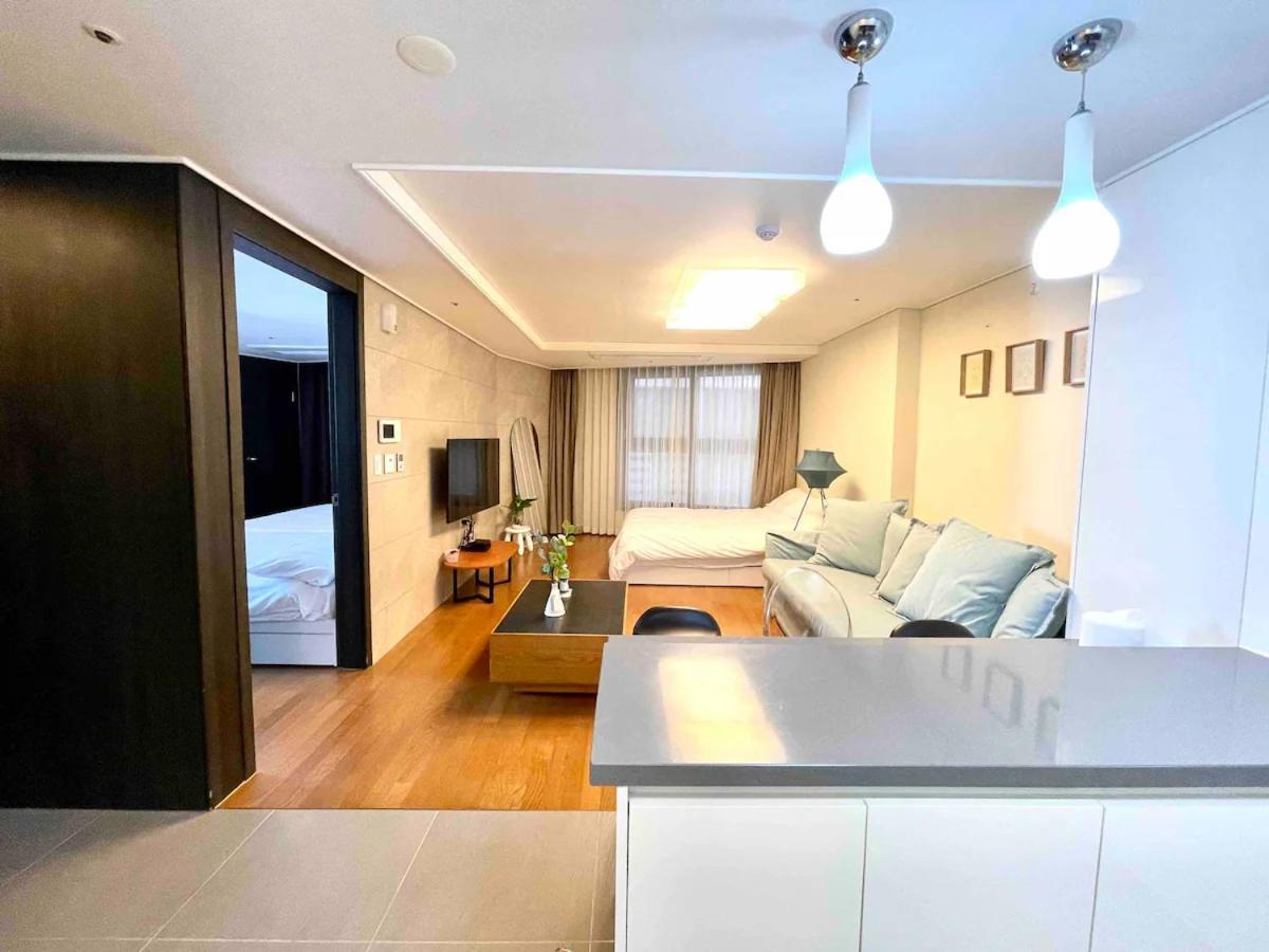 Apartment With *
