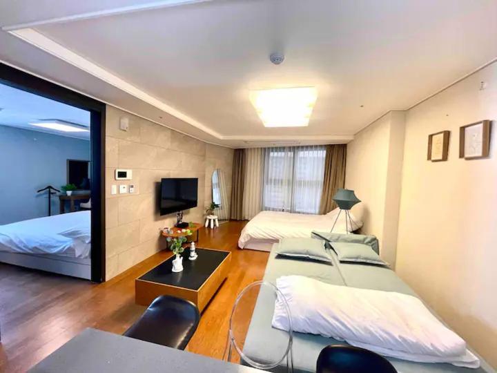 Apartment With *