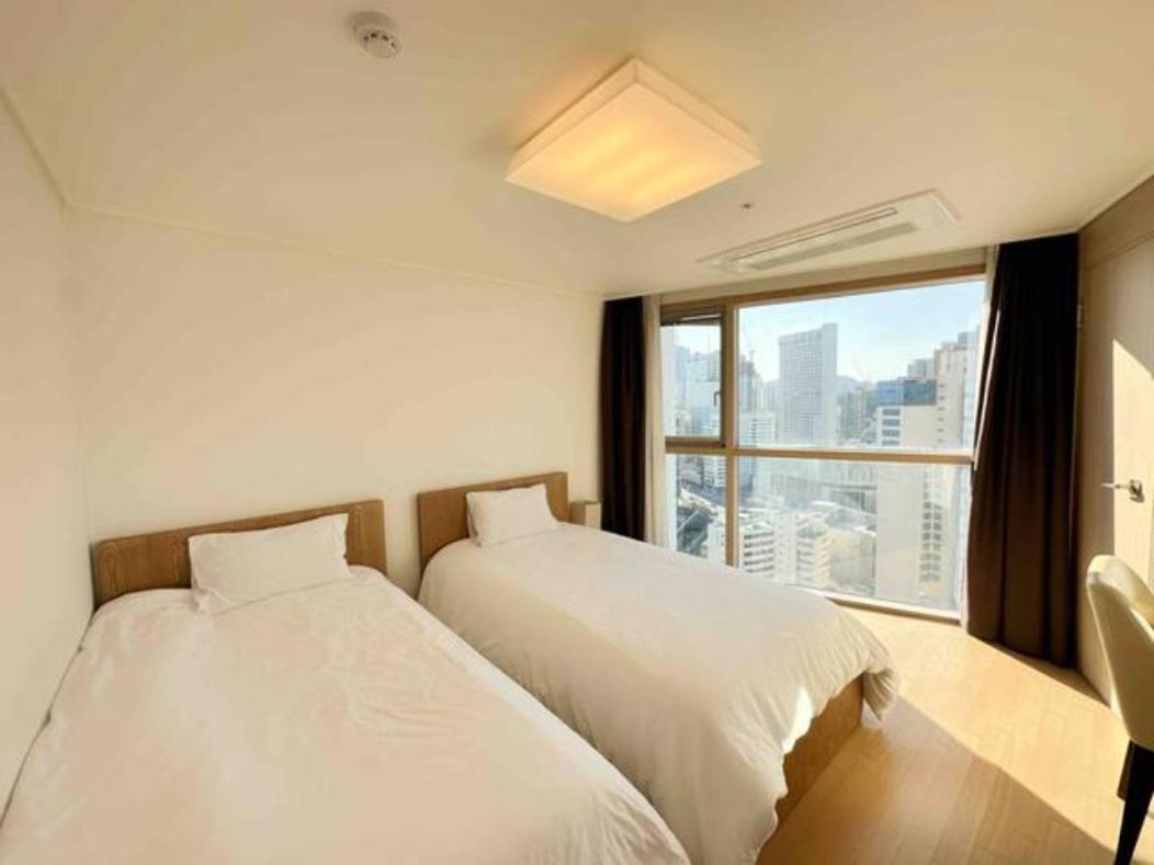 Apartment With Busan