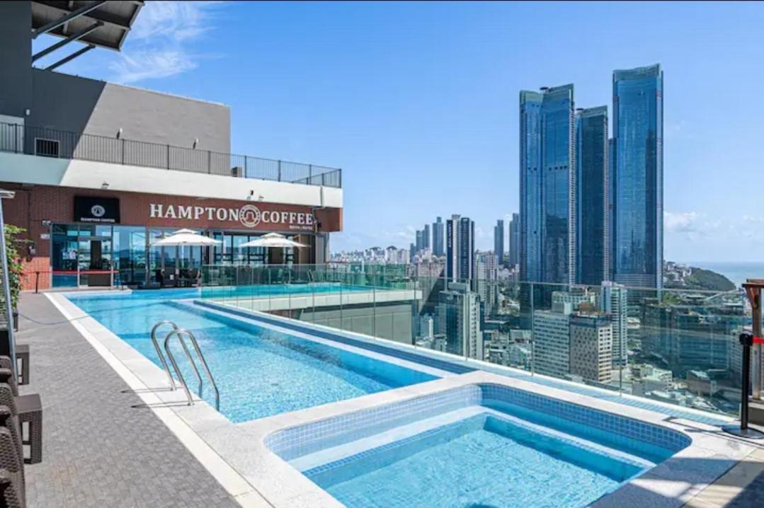 Family & Arbol Apartment Busan