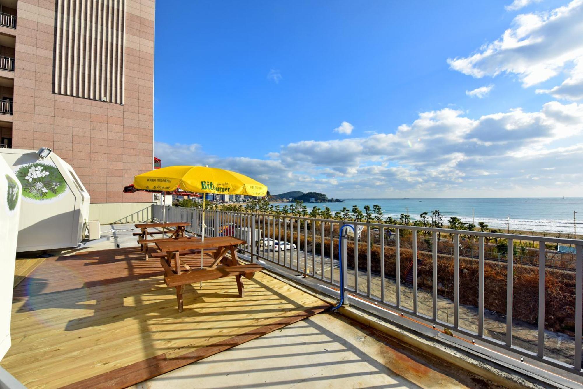 Olla Caravan Guest house Busan