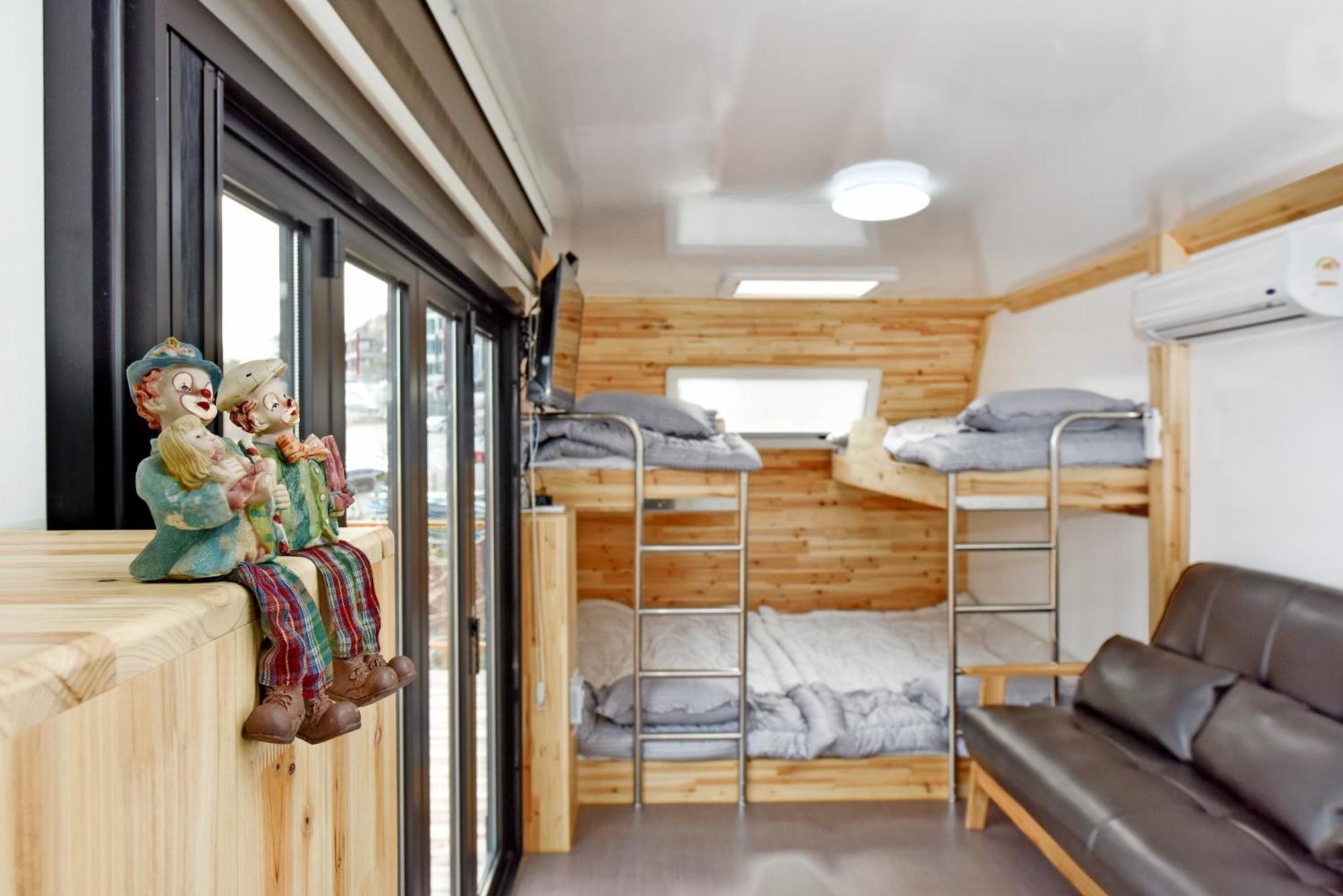 Olla Caravan 4* Busan