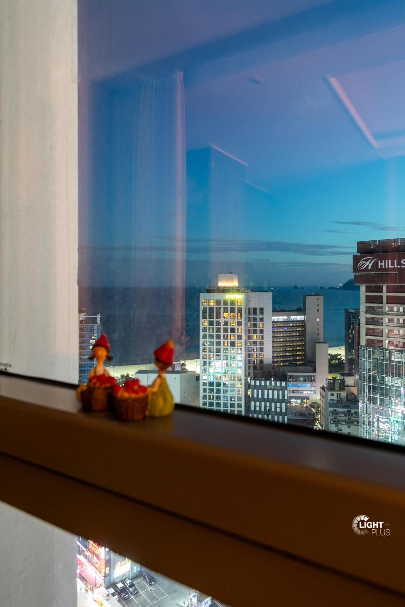 Hera Haeundae Premium Ocean View # Sea View Apartment *