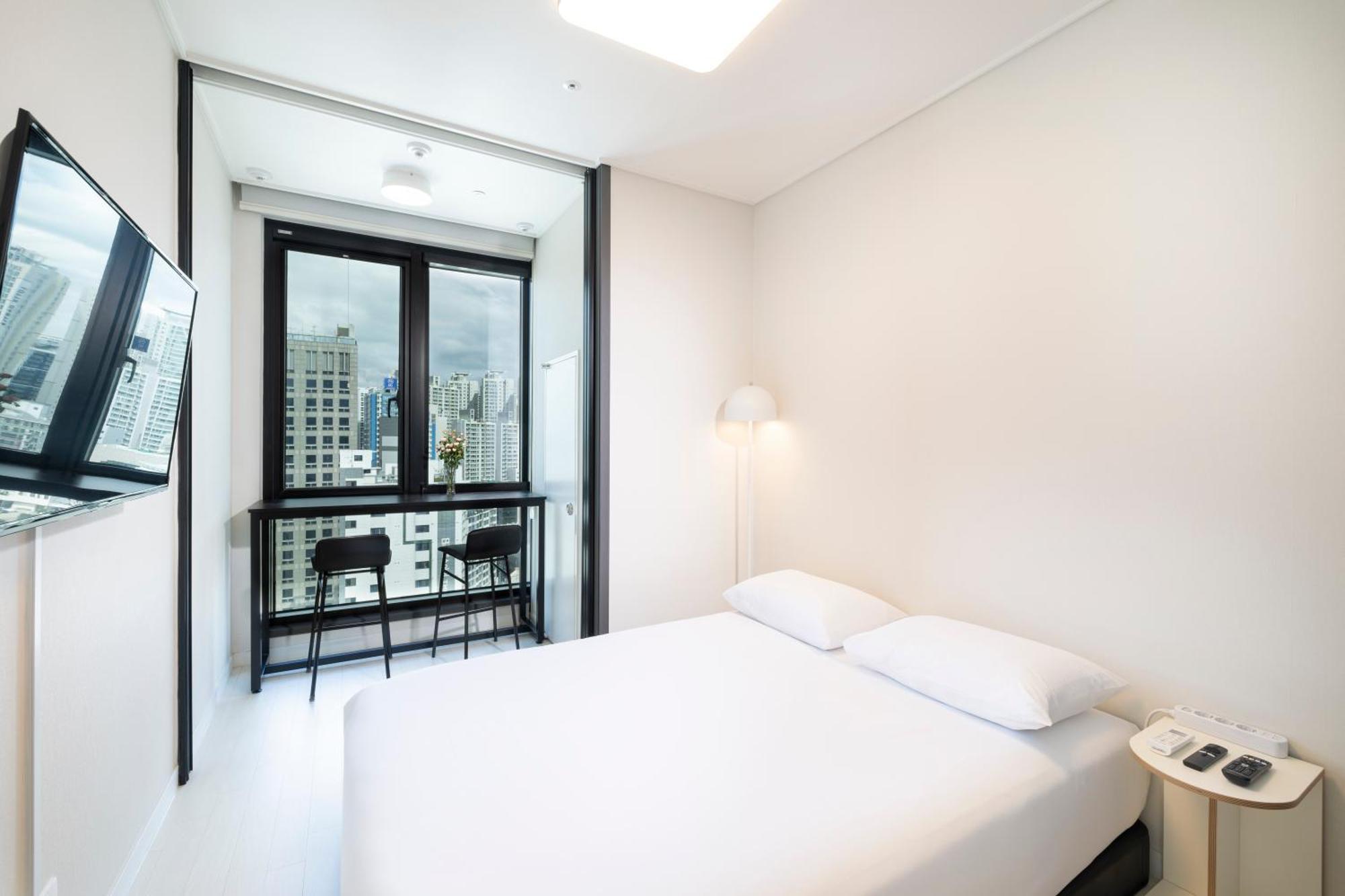 Apartment Gem Busan