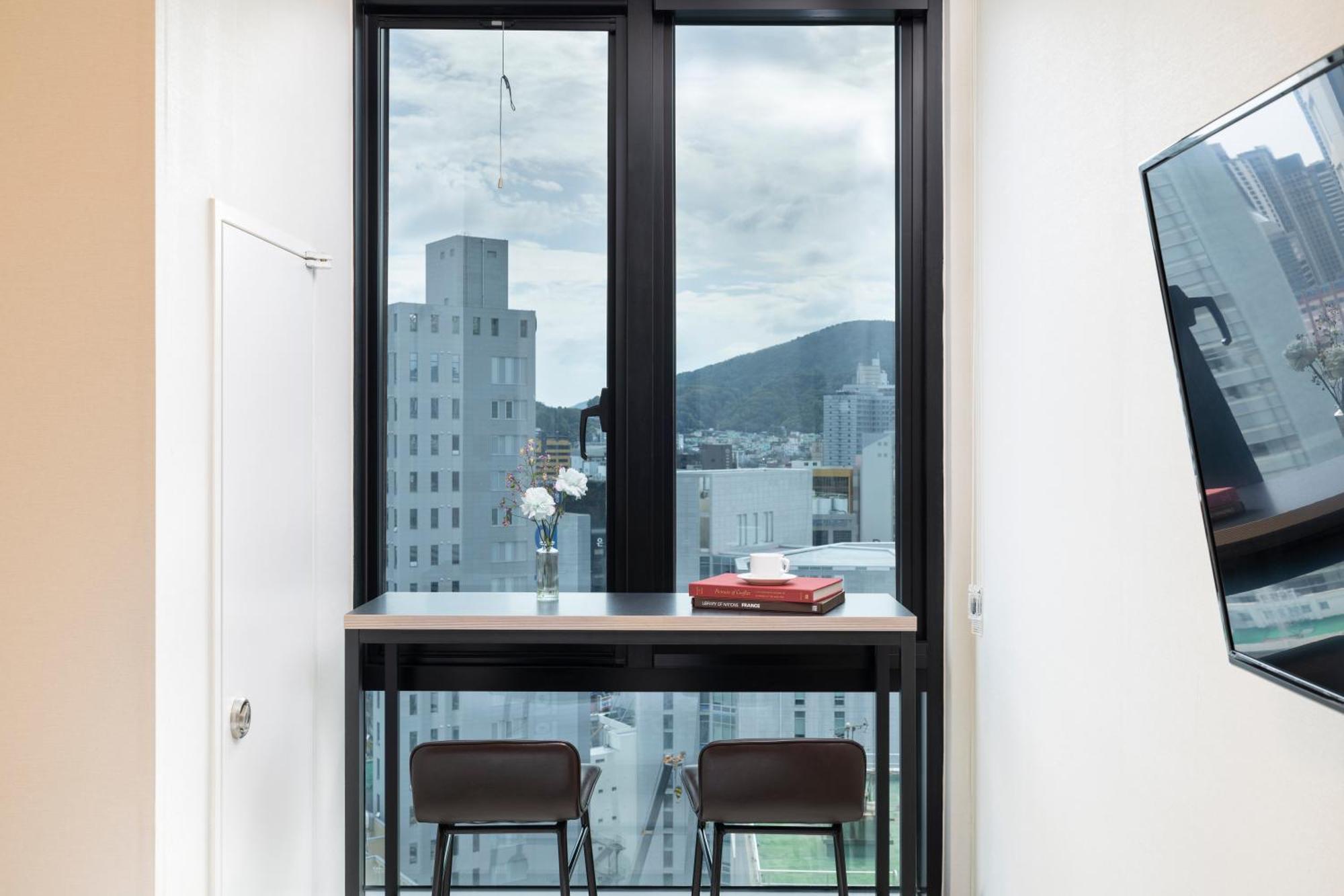 Gem Apartment