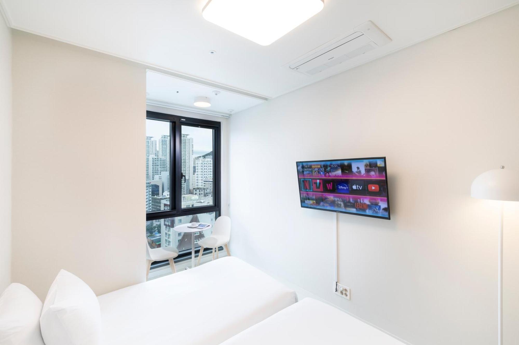Gem Apartment