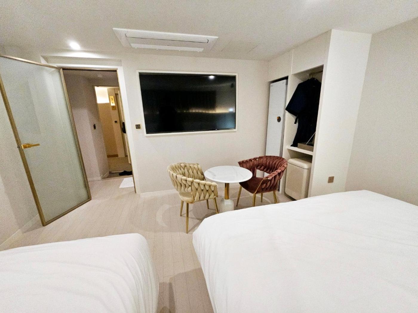 Hotel Grand Bern 3*
