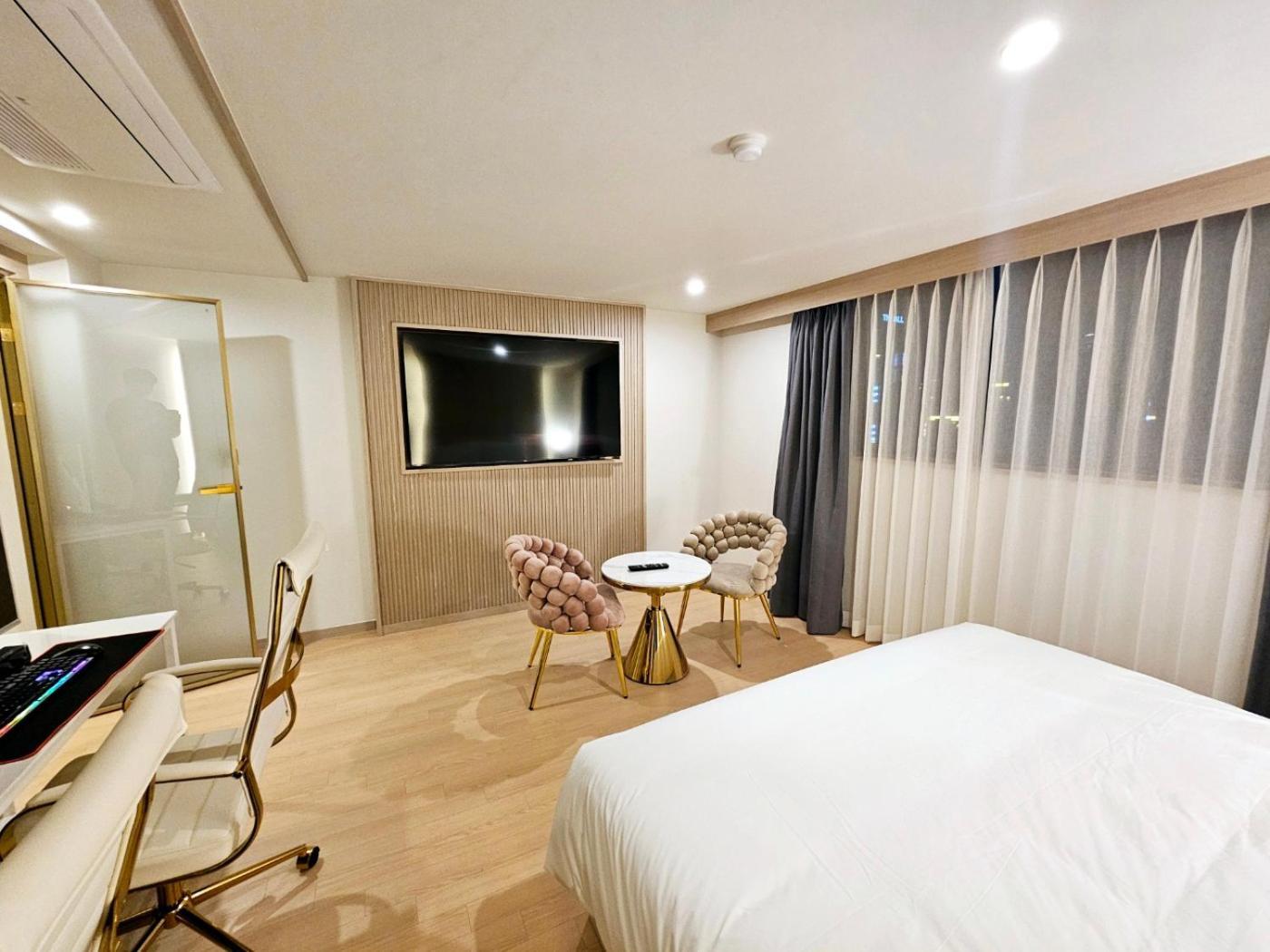 Grand Bern Hotel 3*
