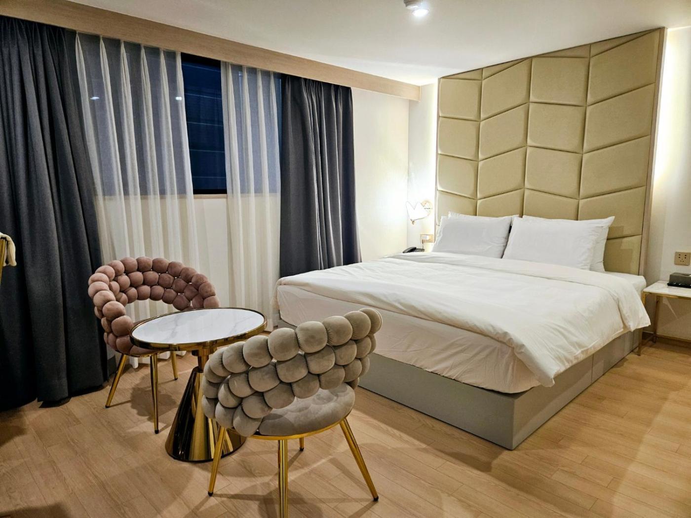 Hotel Grand Bern 3*