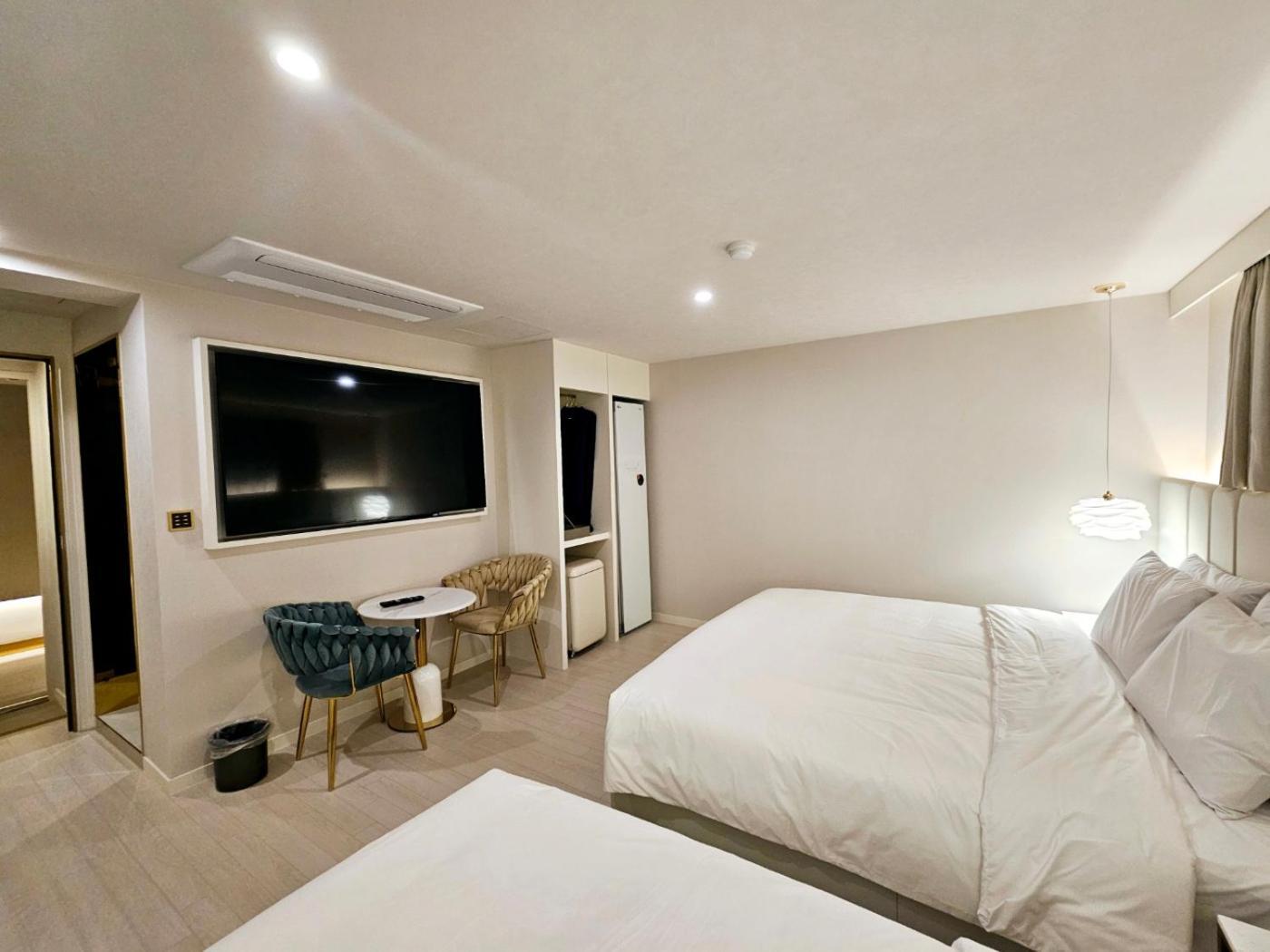 Hotel Grand Bern Busan
