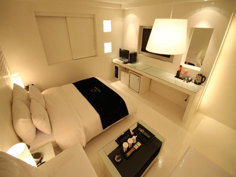 The Sun Motel 2*