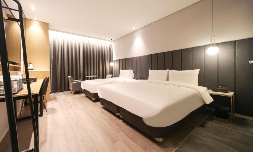 Hotel Myeongji Ciel Ocean Busan