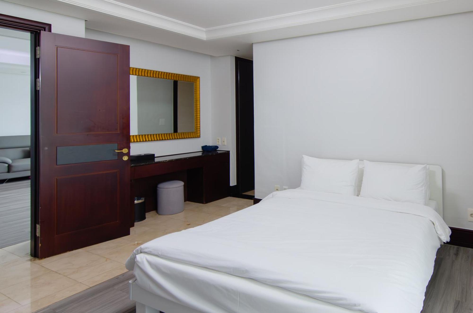 Hotel Centum Convention In Centum 4*