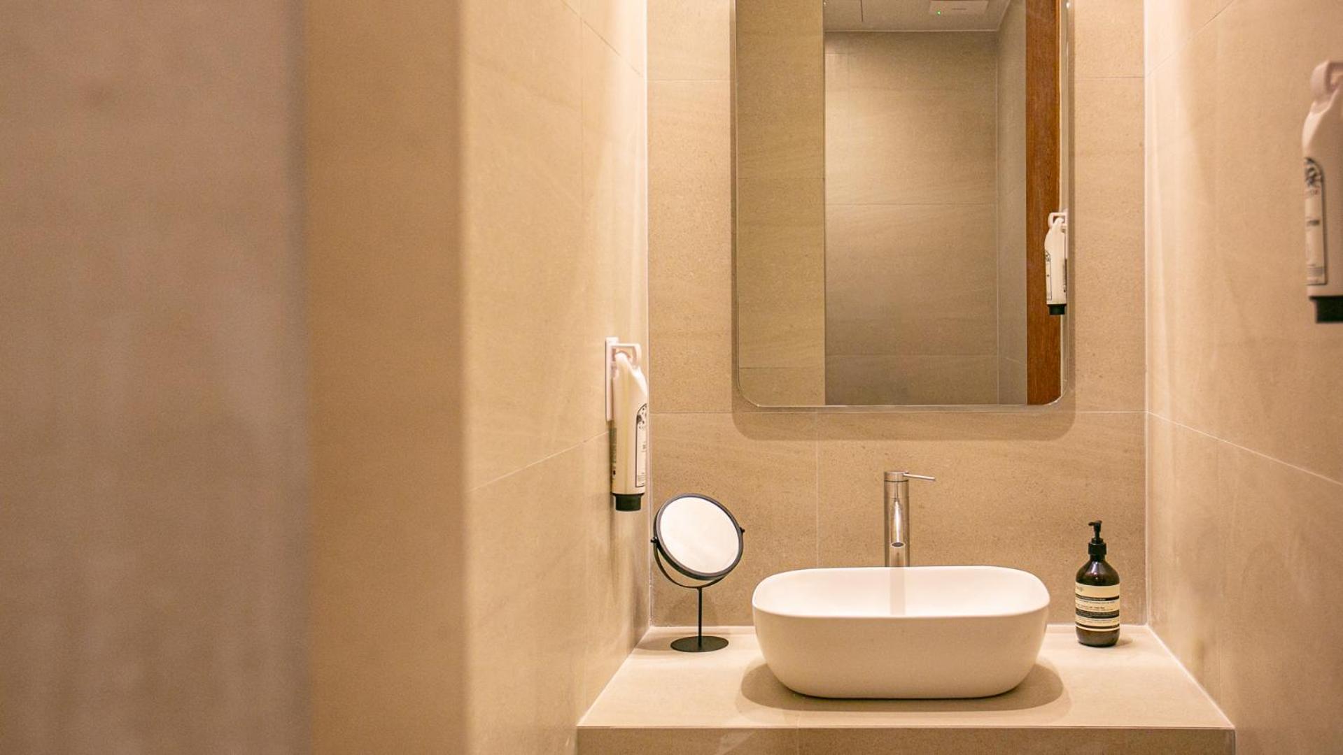 Hotel Yimok *