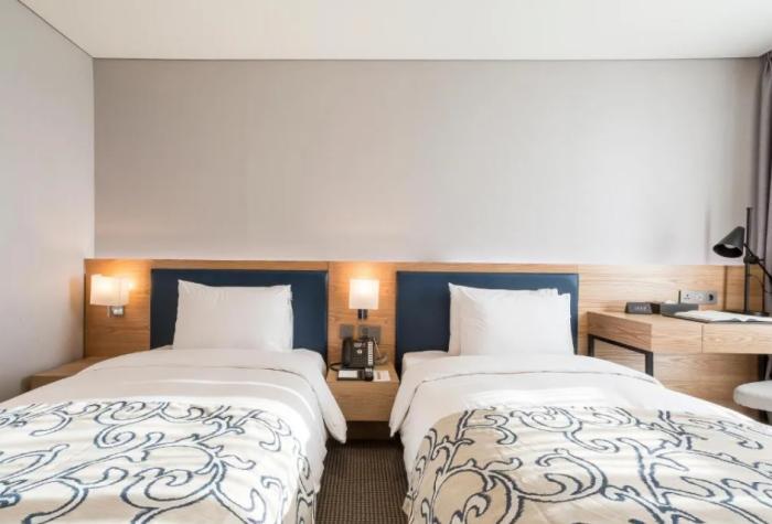 Centum Primus 4*