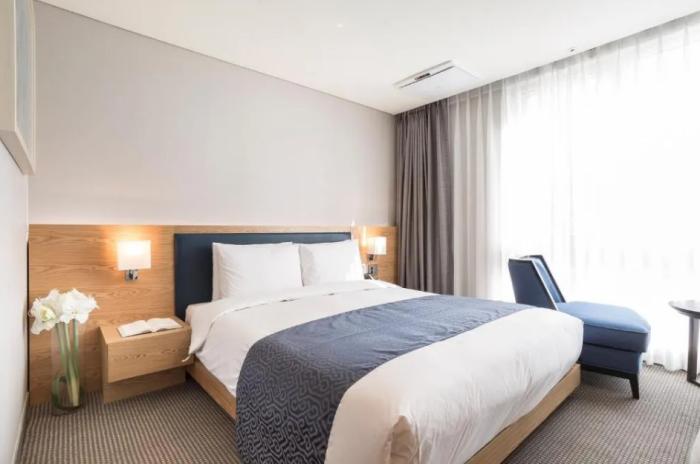 Centum Primus Hotel 4*