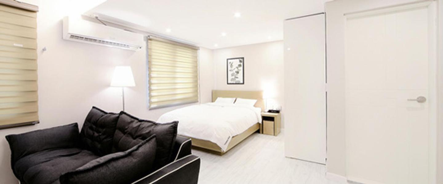 Holiday home Goldenbay &