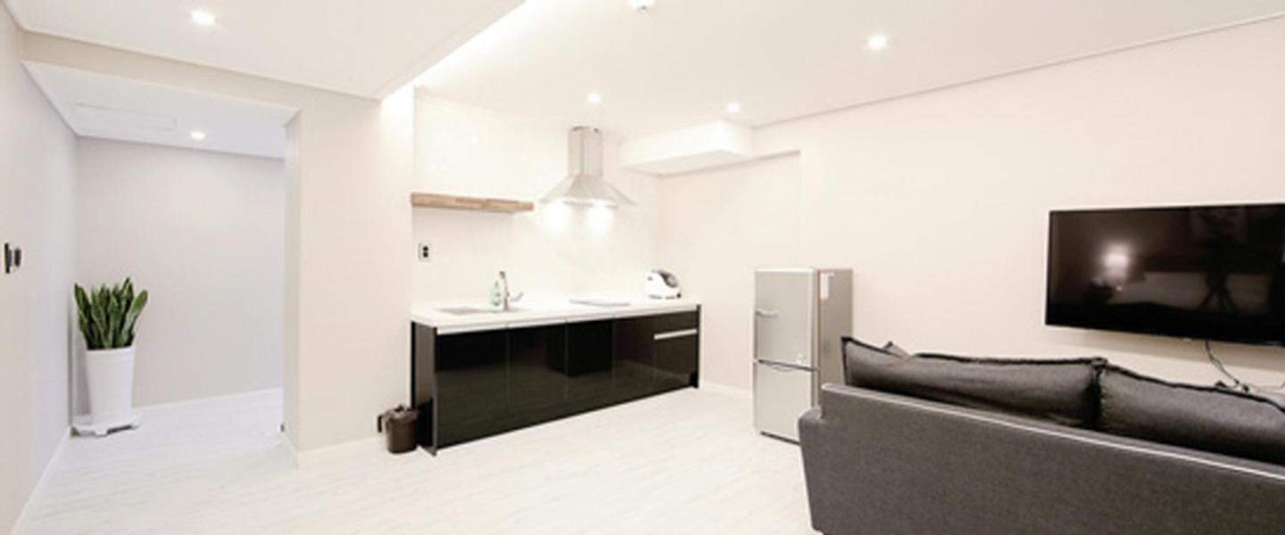 Goldenbay & Holiday home *
