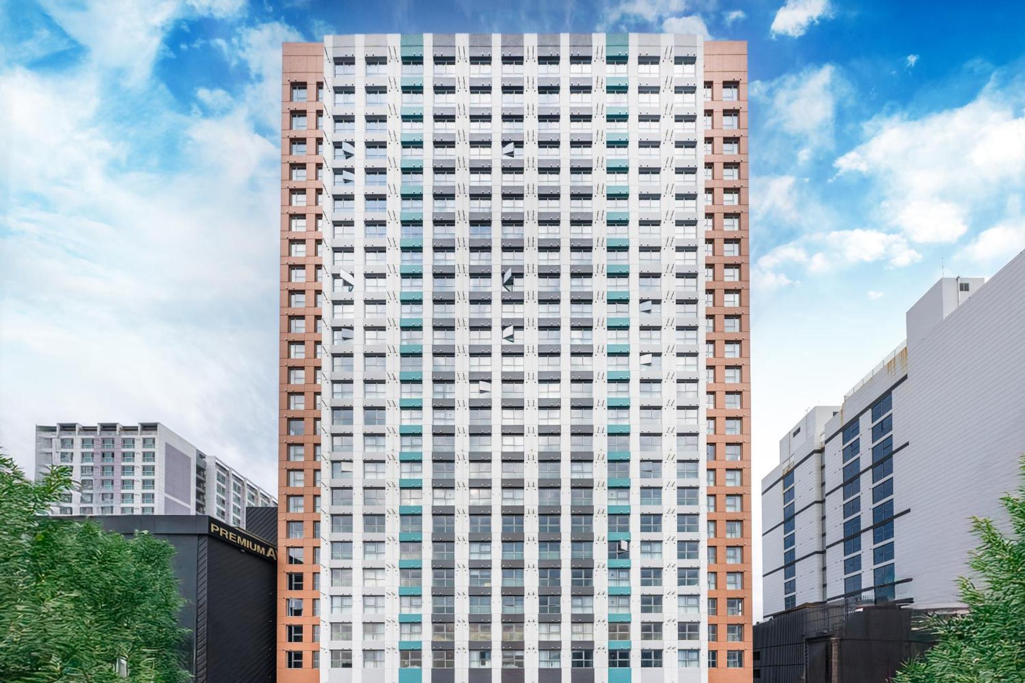 H Avenue Sasang Station Hotel
