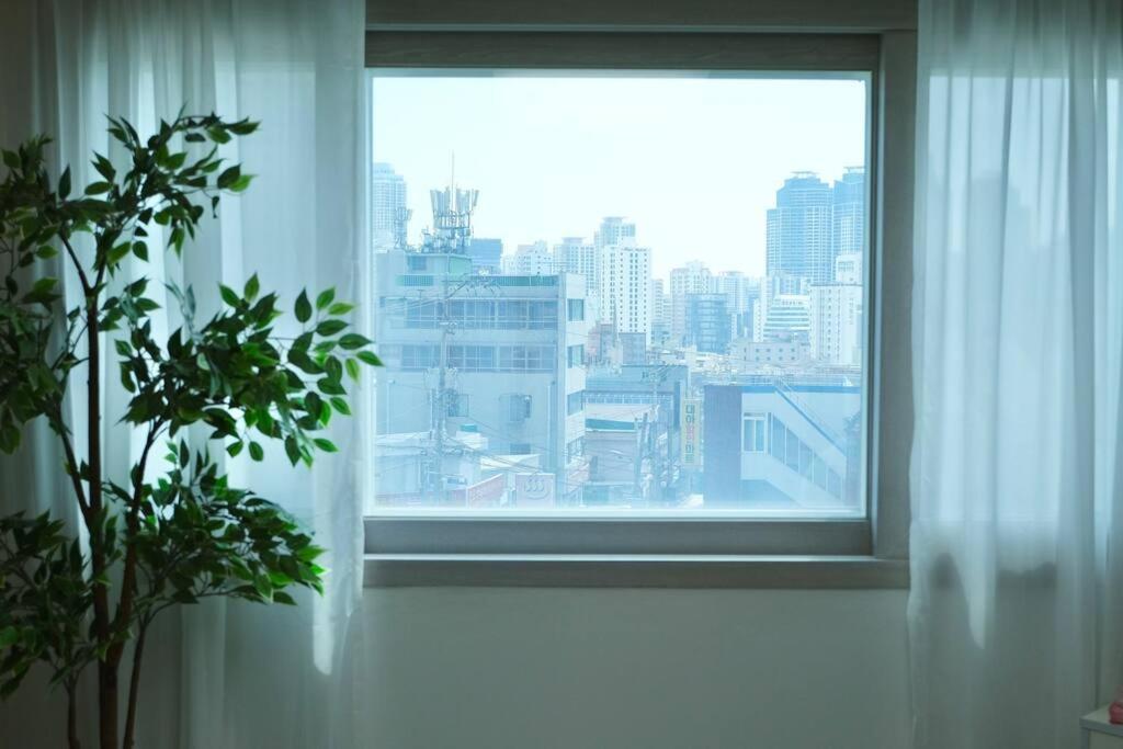 Jeonpo 79 Apartment Busan