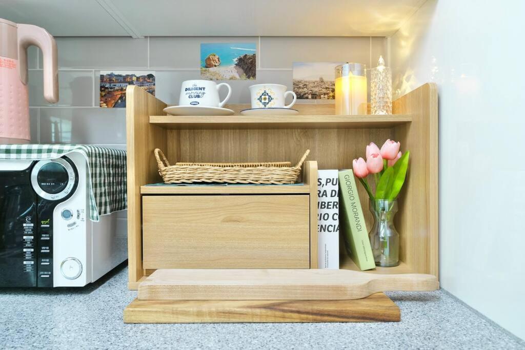 Jeonpo 79 Apartment *