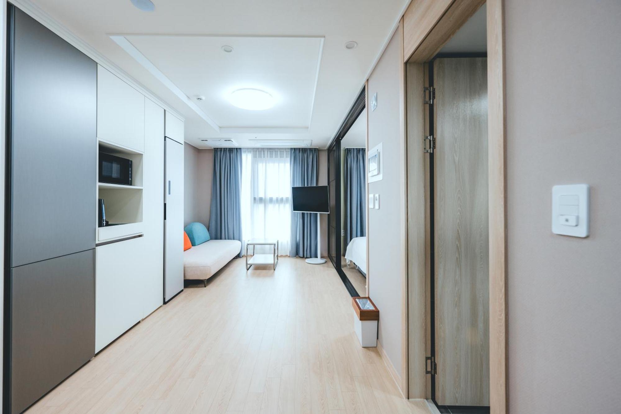 H Avenue Sasang Station Hotel Busan