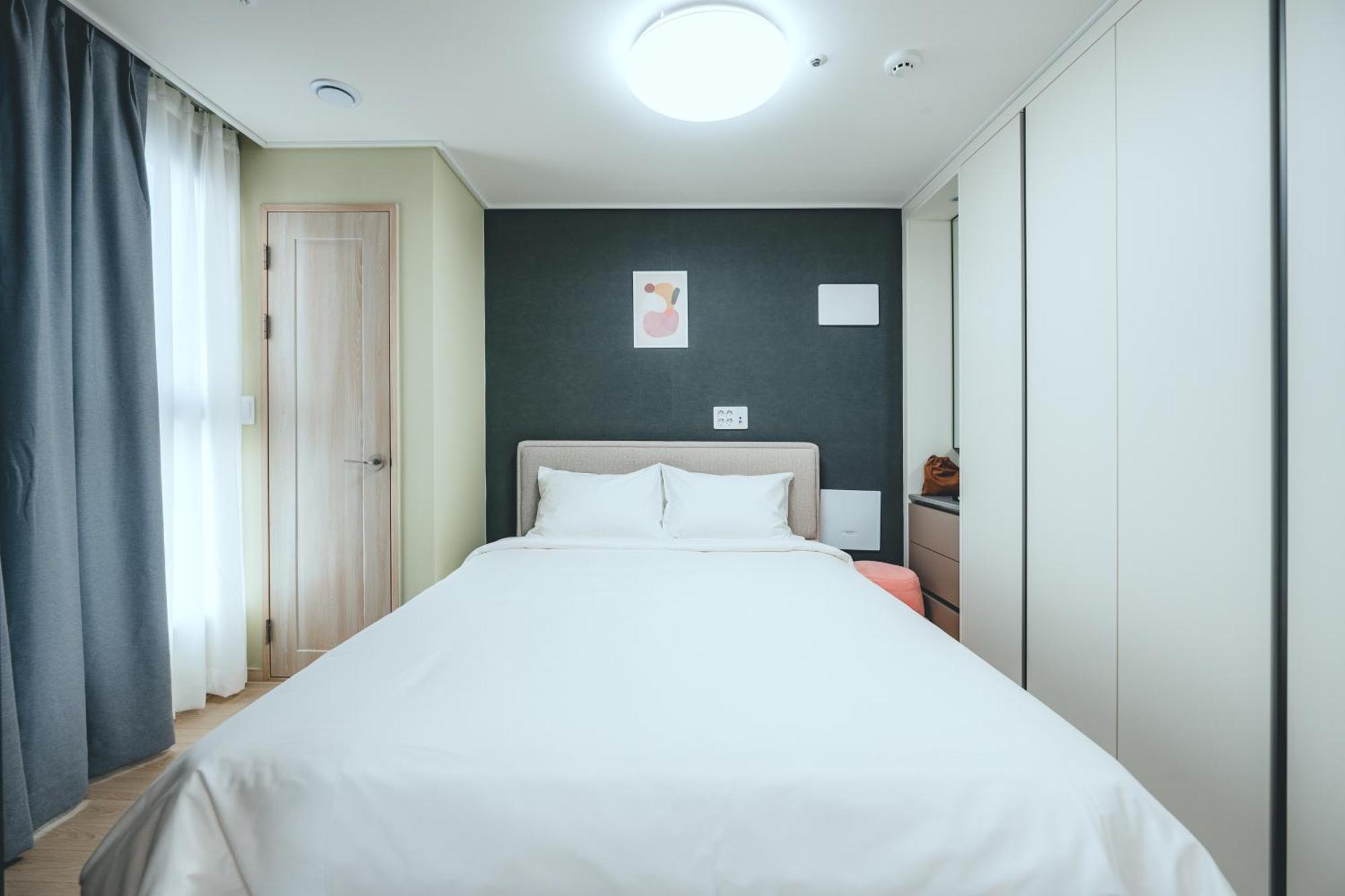 H Avenue Sasang Station Hotel *