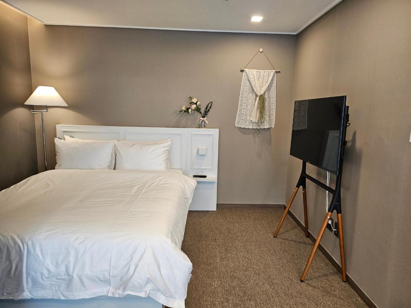 Haeundae Lamer Stay Aparthotel