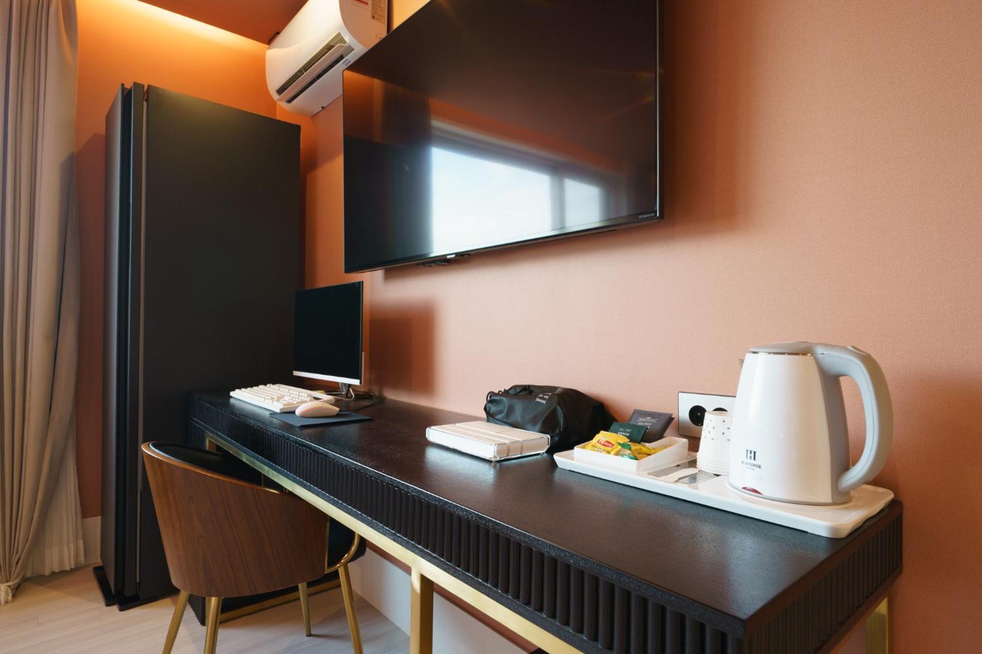 Hotel H Avenue Jeonggwan Branch *