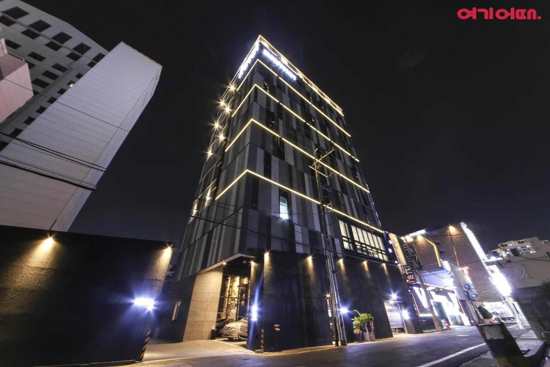 Hotel Zam 101