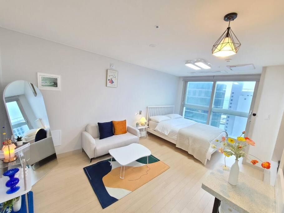 House Of Hyuni Apartment Busan