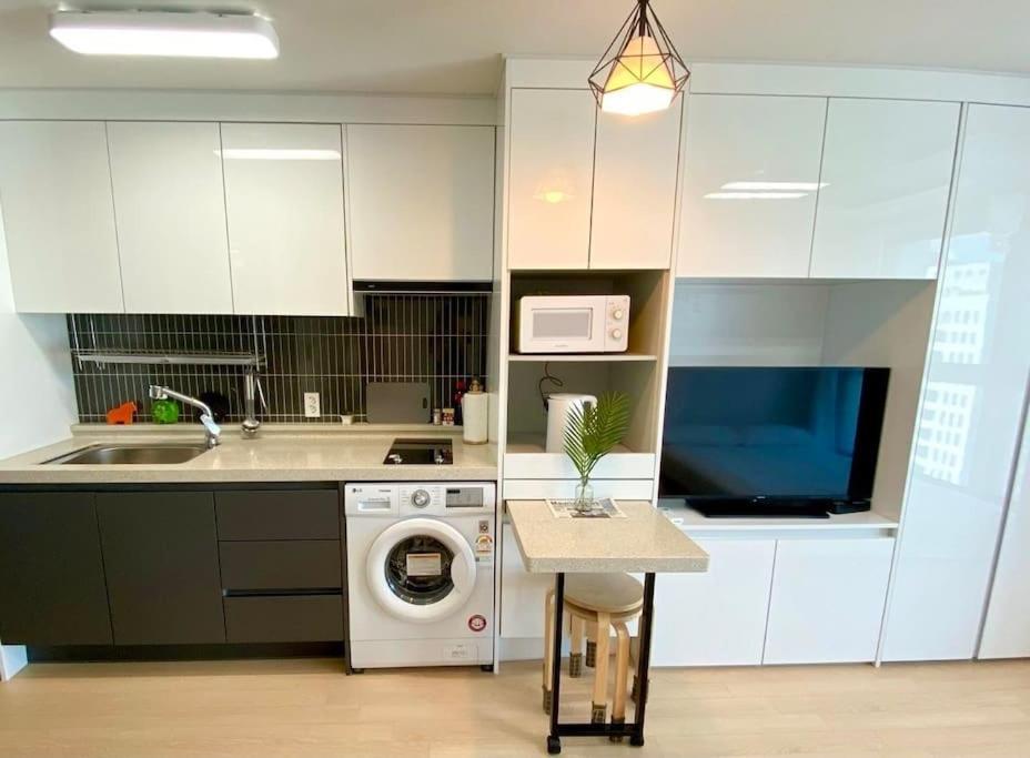 Apartment House Of Hyuni Busan